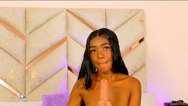 Chat XXX en directo de AlanaDoll
