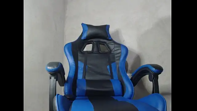 Chat +18 de Garu_hot19 ao vivo