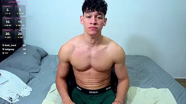 Chat XXX ao vivo de Luke_Muscle
