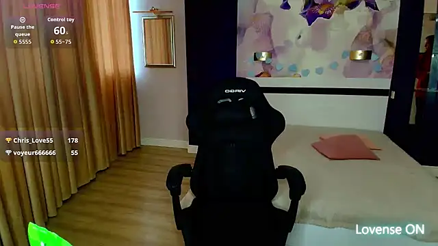 AriaGray's Live XXX Chat