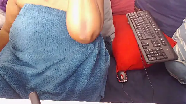bootyqueenxxx21 라이브 XXX 채팅
