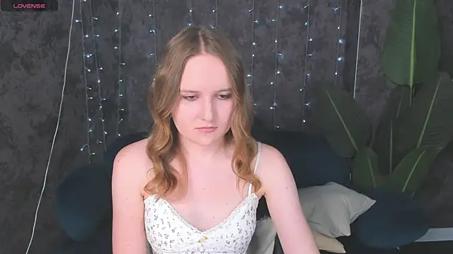 Emmaa_KimmのライブXXXチャット