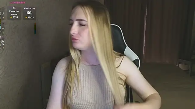 צ'אט XXX בשידור חי של Vi_Luxy