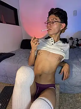 Maiky_Cooper01 라이브 XXX 채팅