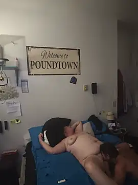 XXX chat uživo modela ROCKHARDDADDY86