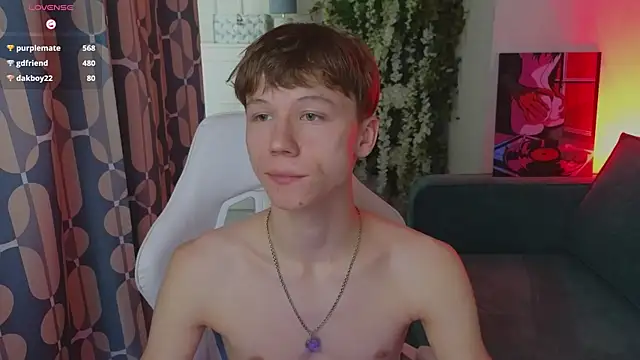 Chat +18 de cuMte_boy ao vivo