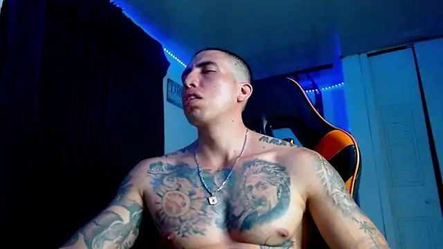 Živý XXX chat Adam_Hudsond
