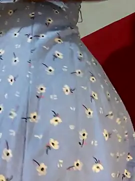 Shaniko89 XXX чат на живо