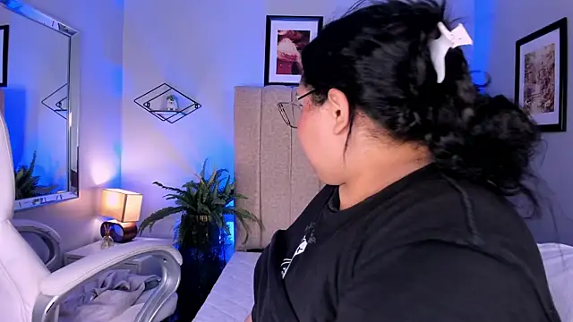 _michel_bbw's Live XXX Chat