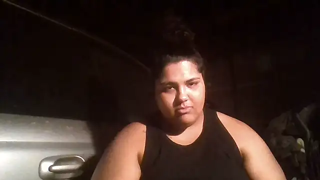 1n0nlythroat's Live XXX Chat