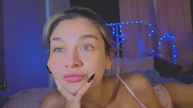 Funny_Bunny's Live XXX Chat