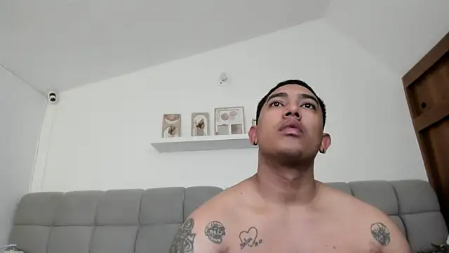 Chatroom XXX en direct de erotic_sins