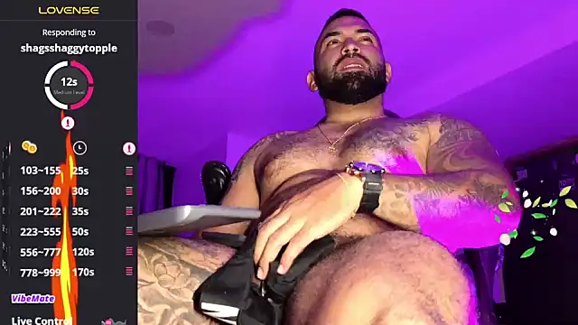 Czat XXX na żywo – Max-prada