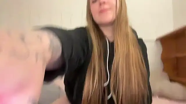 Chatroom XXX en direct de Pattyworld69