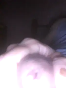 cfrjji12's Live XXX Chat