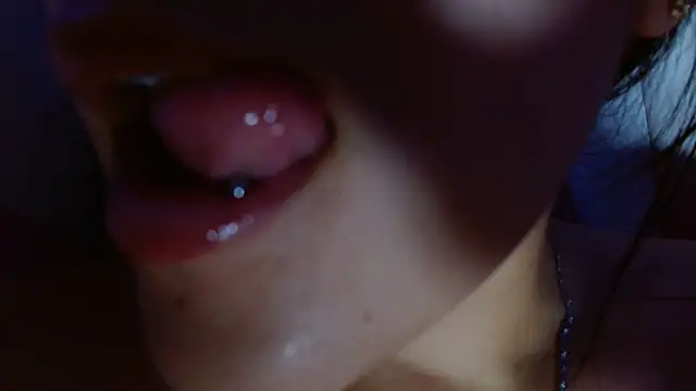 Thatt-6 Live XXX-Chat