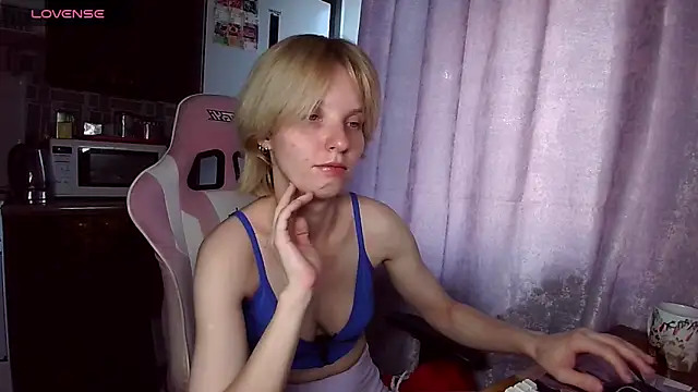 Madelaineses Chat XXX in diretta
