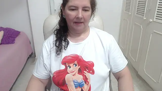 Chat XXX en directo de leonela_69