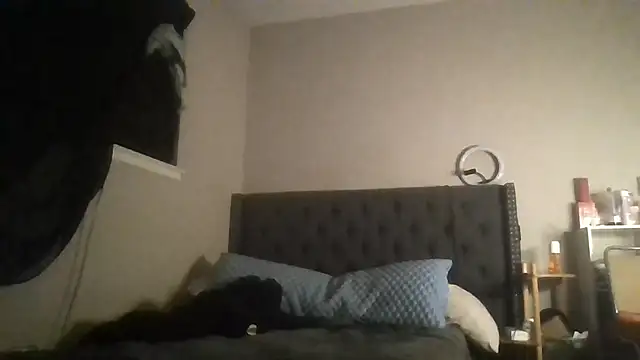 1n0nlythroat live XXX chat