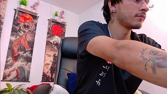 Elian_savoy's Live XXX Chat