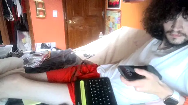 Teddy4420's Live XXX Chat