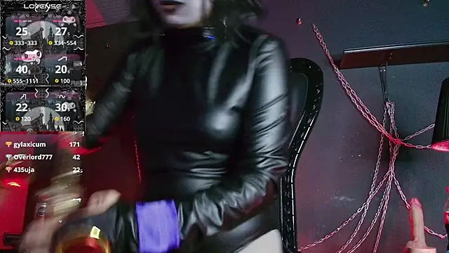 Chat +18 de Navier__ ao vivo