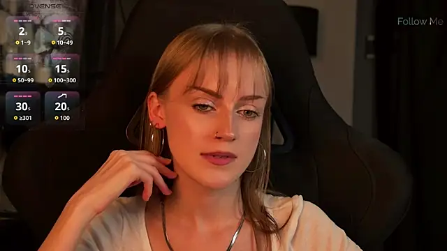KiraMontoya Chat XXX in diretta