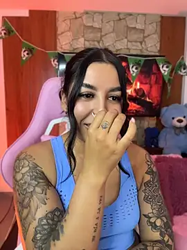 Tamara_Roberts1 Adlı Modelin Canlı XXX Sohbeti