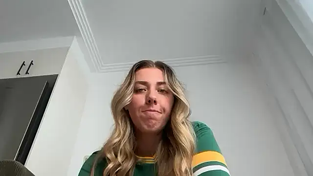 Aussielulu's Live XXX Chat