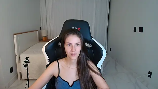 upssnowy's Live XXX Chat