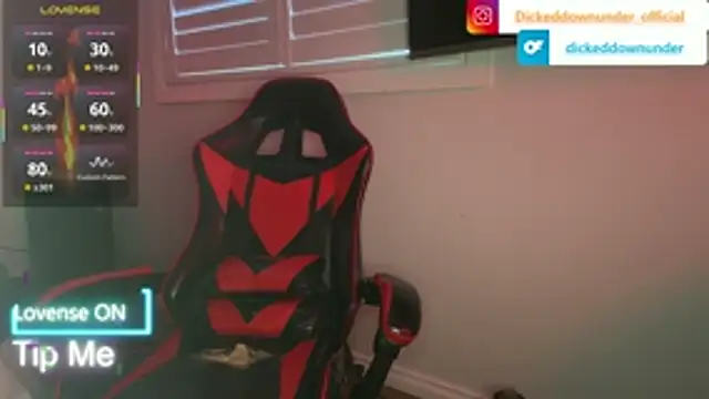 OFFICAL_DICKEDDOWNUNDER's Live XXX Chat