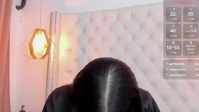 Chat XXX Live _ISALITTLESTAR_