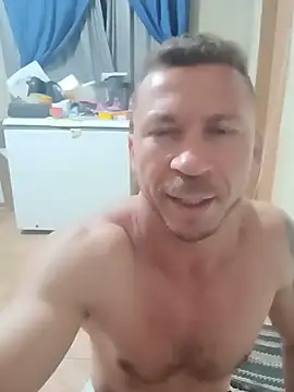 RobertoLuiz84 – Naživo XXX chat