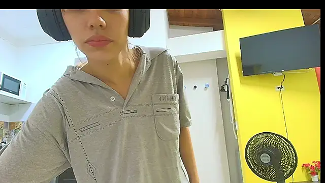 Alaiapink 라이브 XXX 채팅