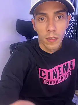 DerryMeyerss_1's Live XXX Chat