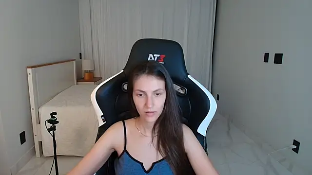 upssnowy – Naživo XXX chat