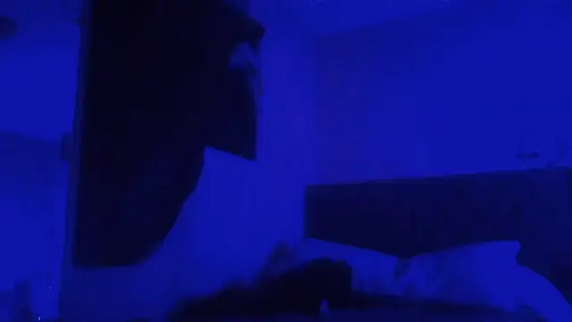 1n0nlythroat Chat XXX in diretta
