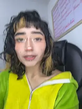 baby_akuma Chat XXX in diretta