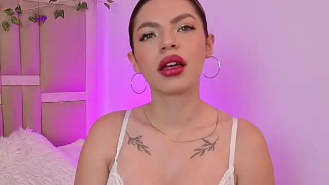 isa_leon18 Live XXX Chat