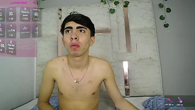 Michael_and_twinkk Adlı Modelin Canlı XXX Sohbeti