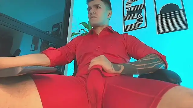 ALPHA_DOMINUS_ Adlı Modelin Canlı XXX Sohbeti