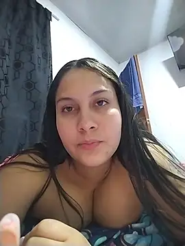 دردشة esmeralda_jadees الجنسية المباشرة