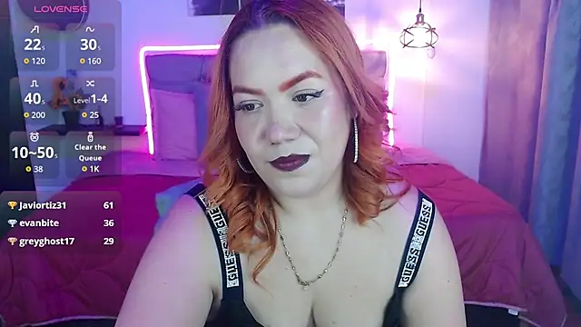 Chat XXX en directo de Srta_saraa
