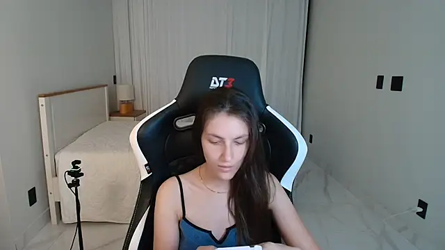XXX chat uživo modela upssnowy