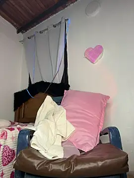 PrincesLeo Live XXX-Chat