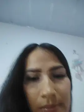 sofia_milky Chat XXX live