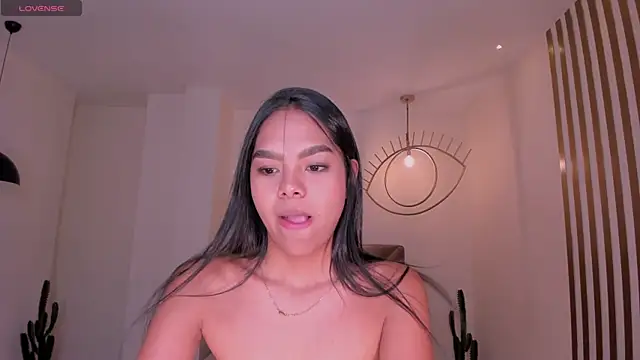 Chat XXX en directo de SaphiraJames