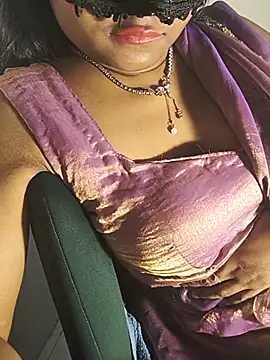 دردشة DIRTYSECRET_QUEEN_07 الجنسية المباشرة