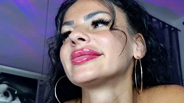 Chat +18 de Elle_Vie ao vivo