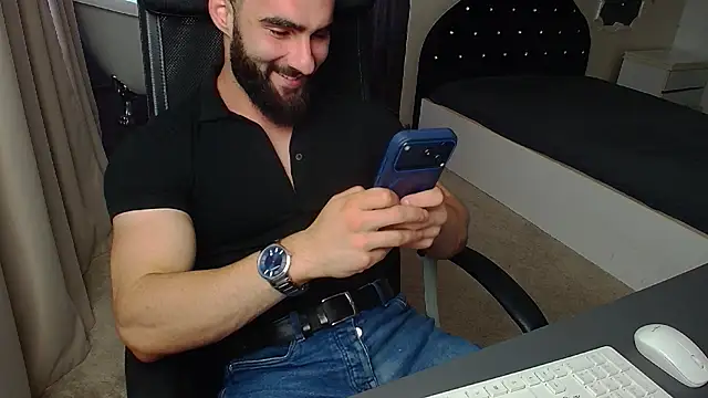 Chat +18 de MicahLane ao vivo